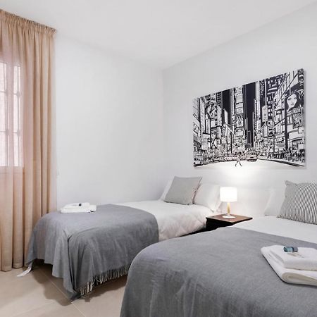 Comfy Centre Apartment In Малага Екстер'єр фото