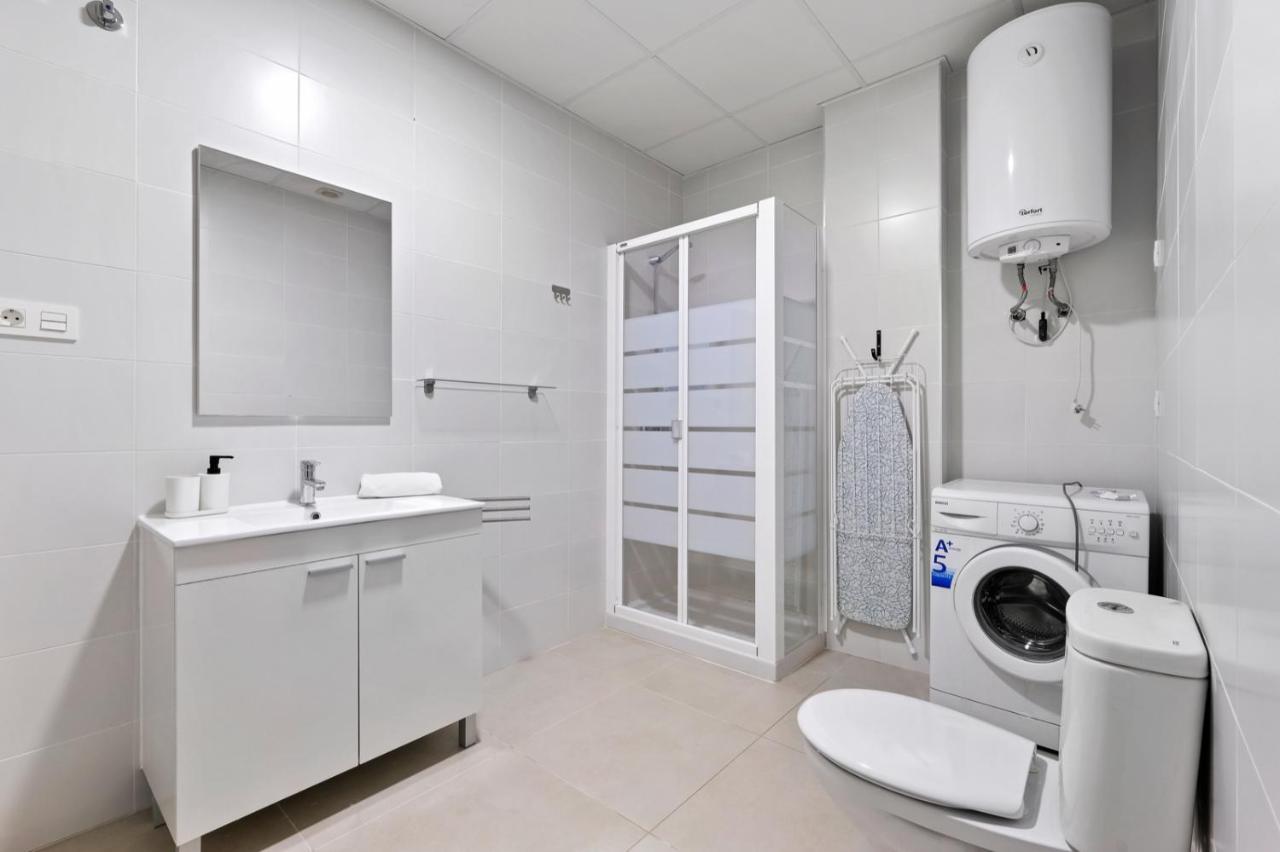 Comfy Centre Apartment In Малага Екстер'єр фото