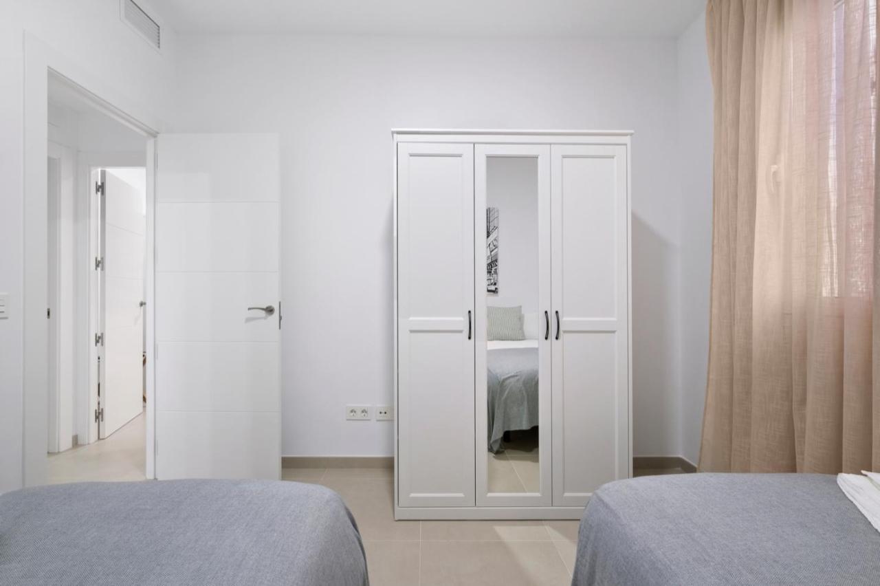 Comfy Centre Apartment In Малага Екстер'єр фото